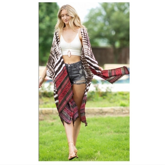 Boho Beautiful Jacquard Kimono Top - Picture 4 of 11